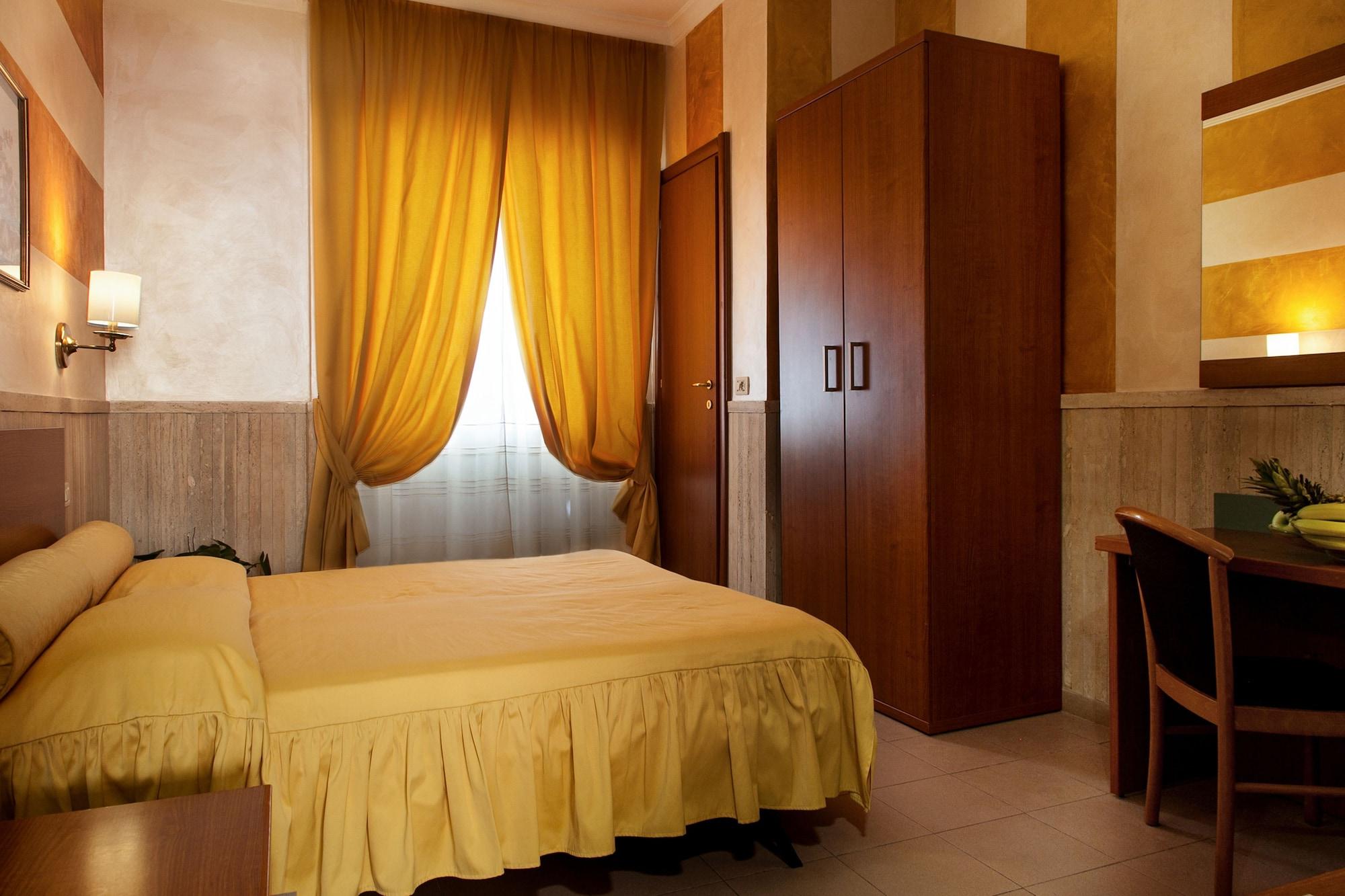 Hotel Pyramid Рим Екстериор снимка