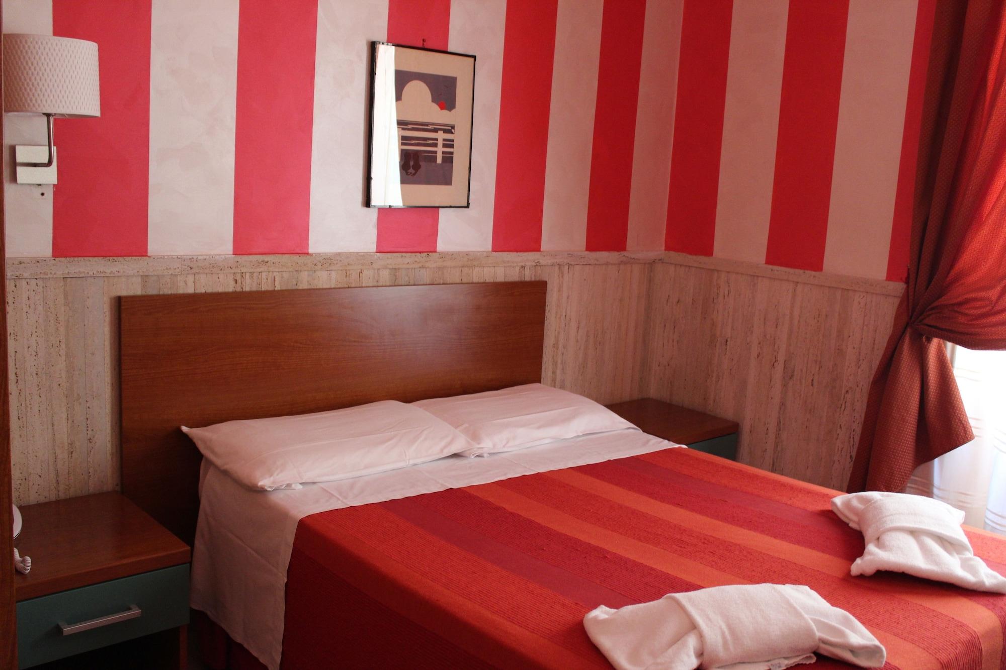 Hotel Pyramid Рим Екстериор снимка